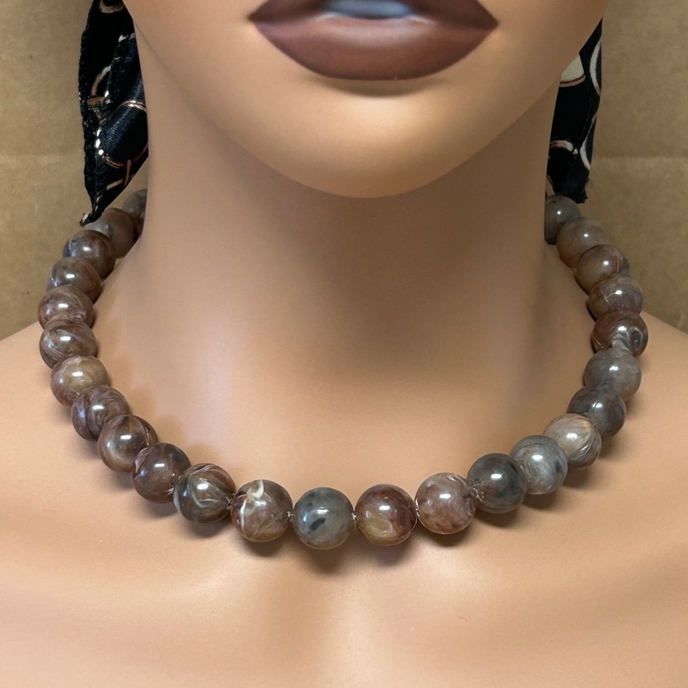 Versatile Taupe & Cream Marble Beaded Necklace
